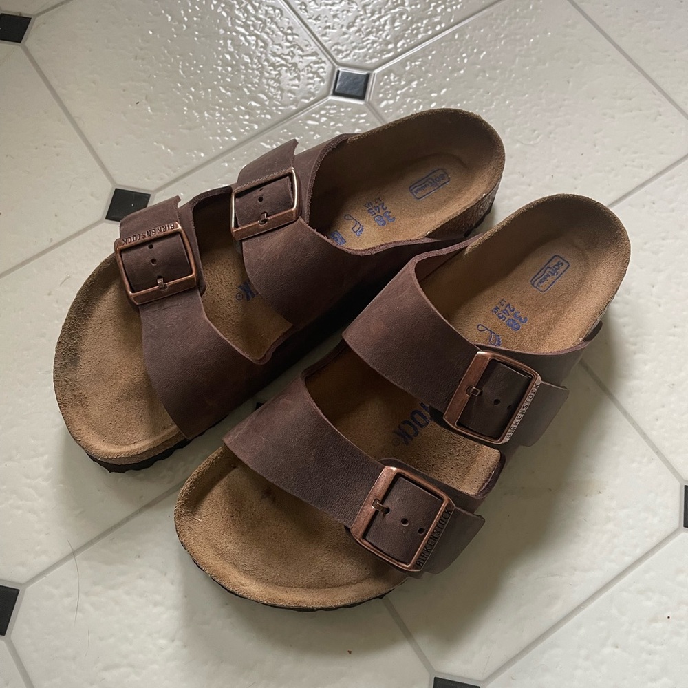 Like-New! Birkenstock Arizona Brown/Copper Sandals